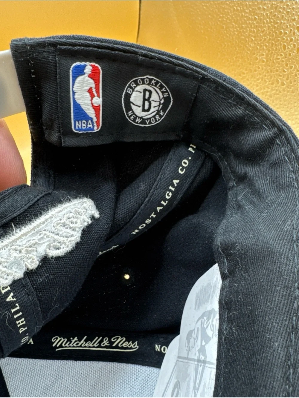 Mitchell & Ness Brooklyn Nets Snapback Flat Brim Black Grey One Size NBA